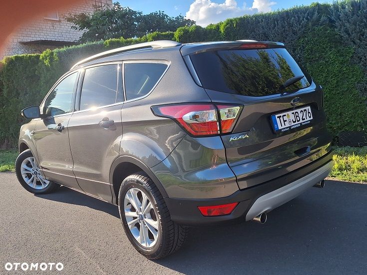 Ford Kuga 2.0 TDCi 4x2 Titanium - 11