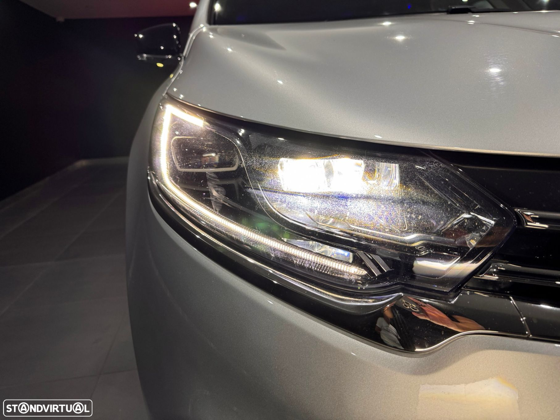 Renault Espace 1.6 dCi Initiale Paris EDC - 11