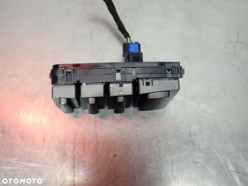 PRZYCISK WSPOMAGANIA FIAT BRAVO II 735435134 - 2