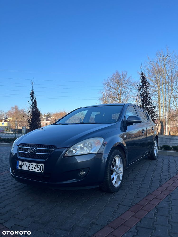 Kia Ceed 1.6 Comfort - 19