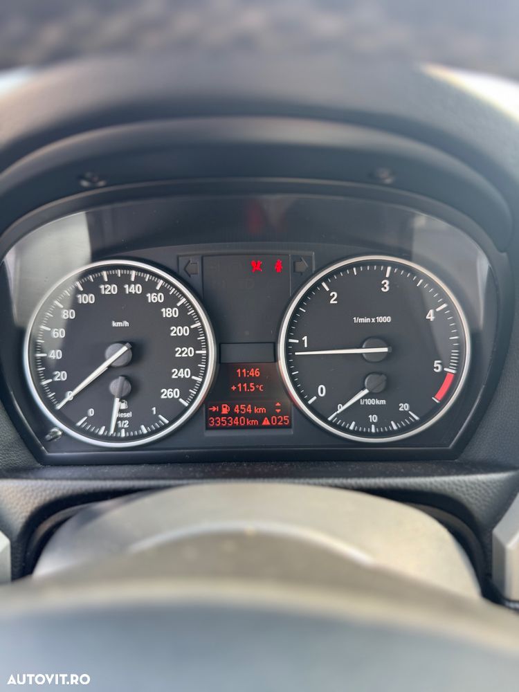 BMW Seria 3 320d - 19