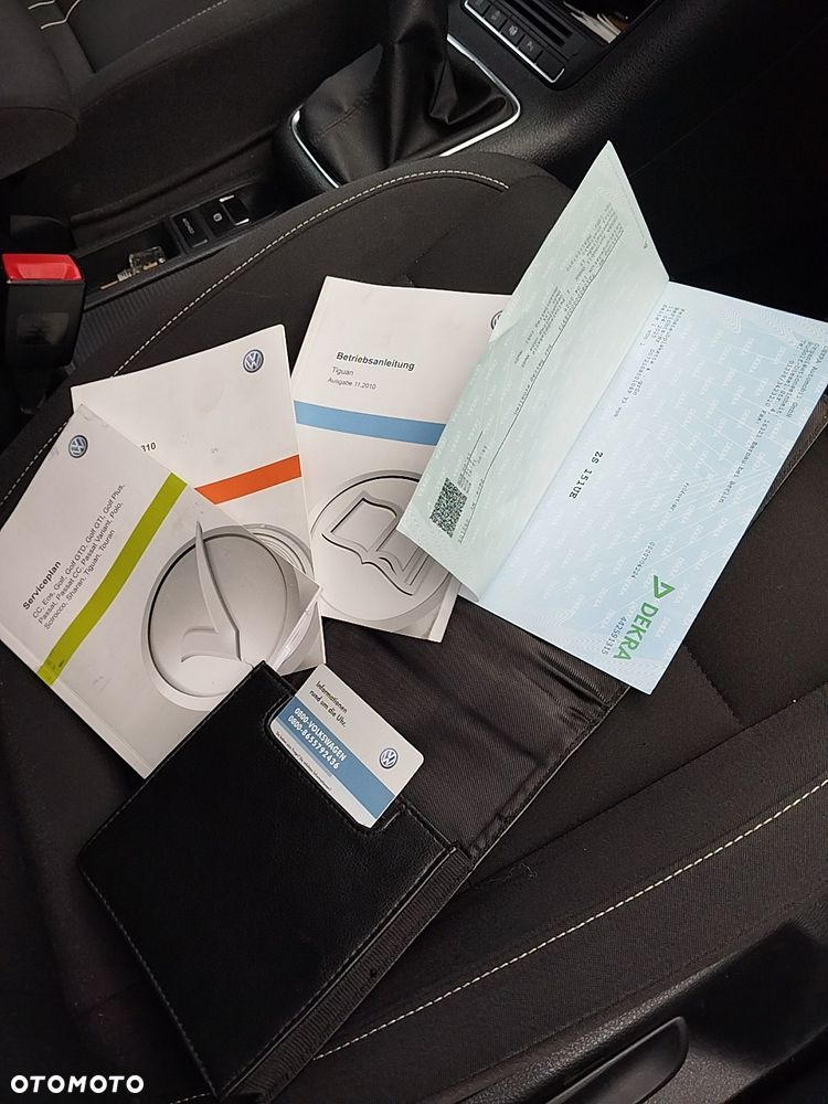 Volkswagen Tiguan - 14