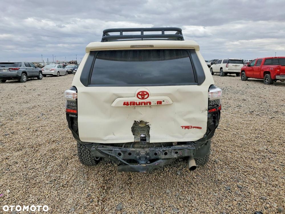 Toyota 4-Runner - 6