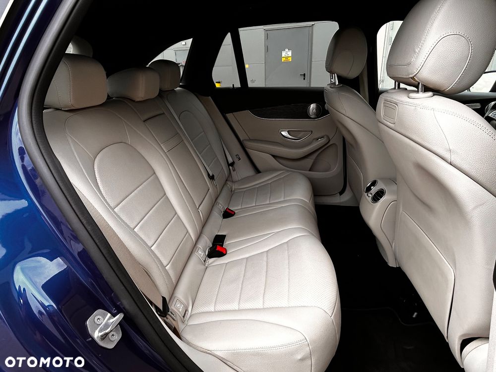 Mercedes-Benz GLC 300 4-Matic - 8