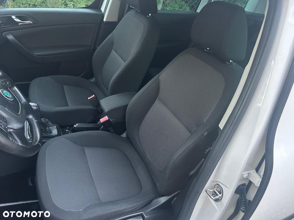 Skoda Yeti 2.0 TDI 4x4 Ambition - 4