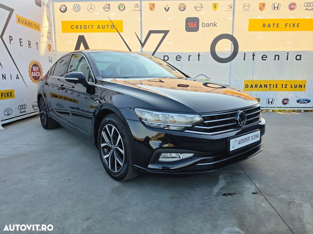 Volkswagen Passat - 1