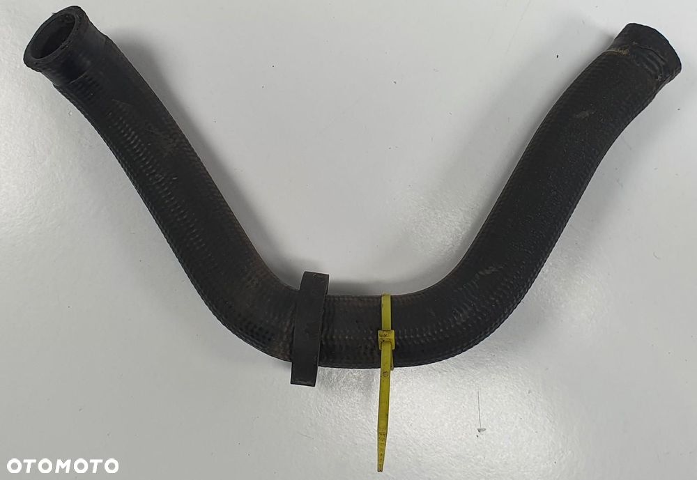 WĄŻ RURA WODY MERCEDES W115 3.0 D - 2