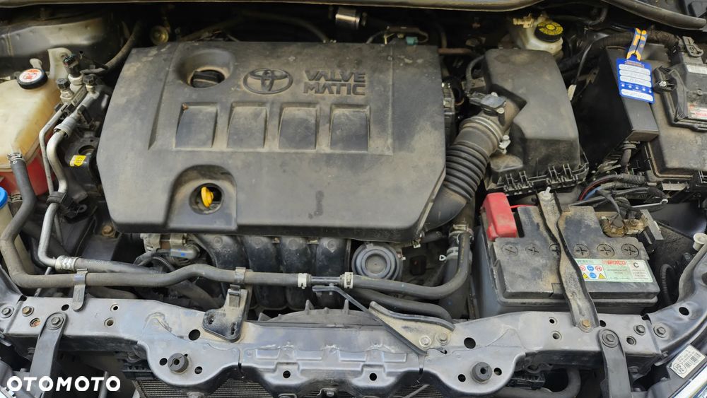 Toyota Corolla 1.6 Comfort - 12