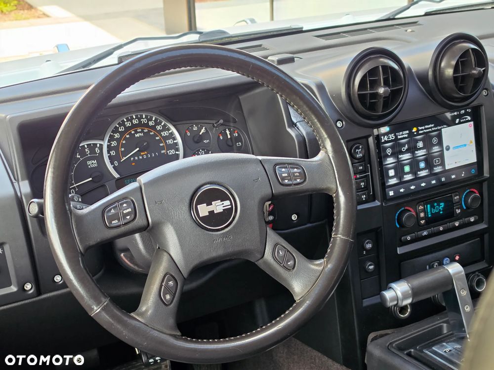 Hummer H2 6.0 V8 - 25