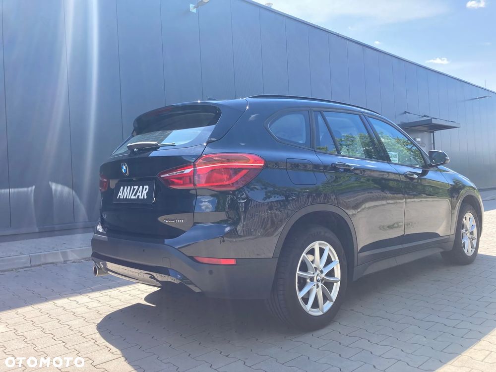 BMW X1 sDrive18i Advantage - 11