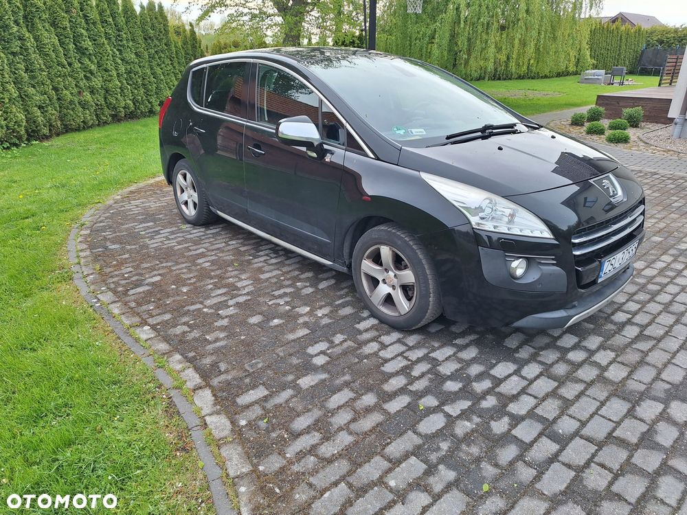 Peugeot 3008 Hybrid4 - 3