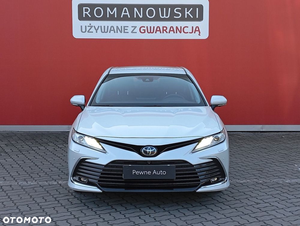 Toyota Camry - 2
