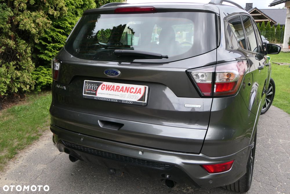 Ford Kuga 1.5 EcoBoost 2x4 ST-Line - 6