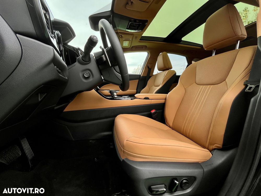 Lexus Seria NX 450h+ AWD CVT PHEV Executive - 12