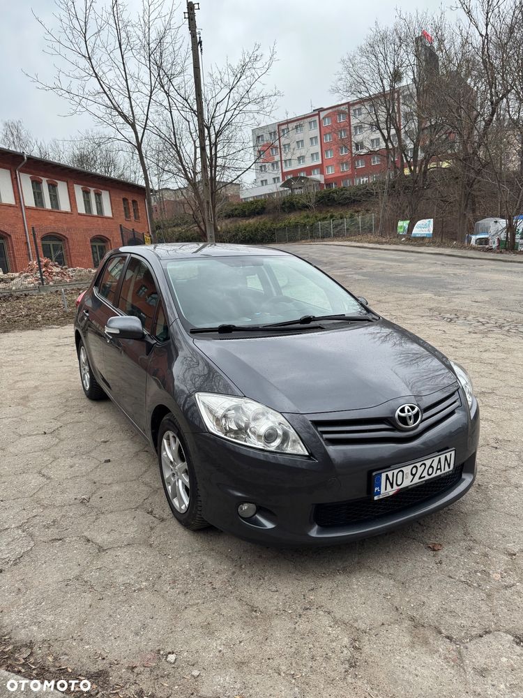 Toyota Auris 1.6 Premium - 10