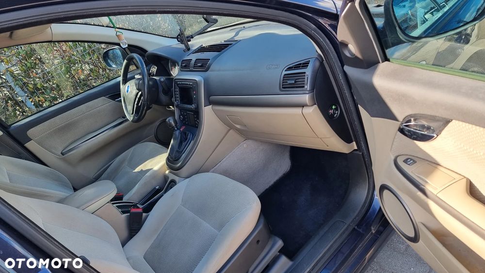 Fiat Croma 1.9 JTD Active - 8