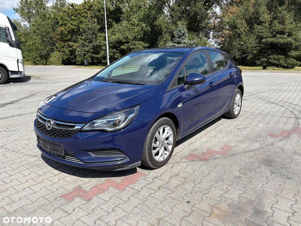 Opel Astra - 1