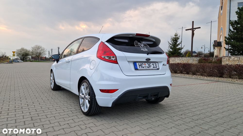 Ford Fiesta 1.6 Ti-VCT Sport - 8