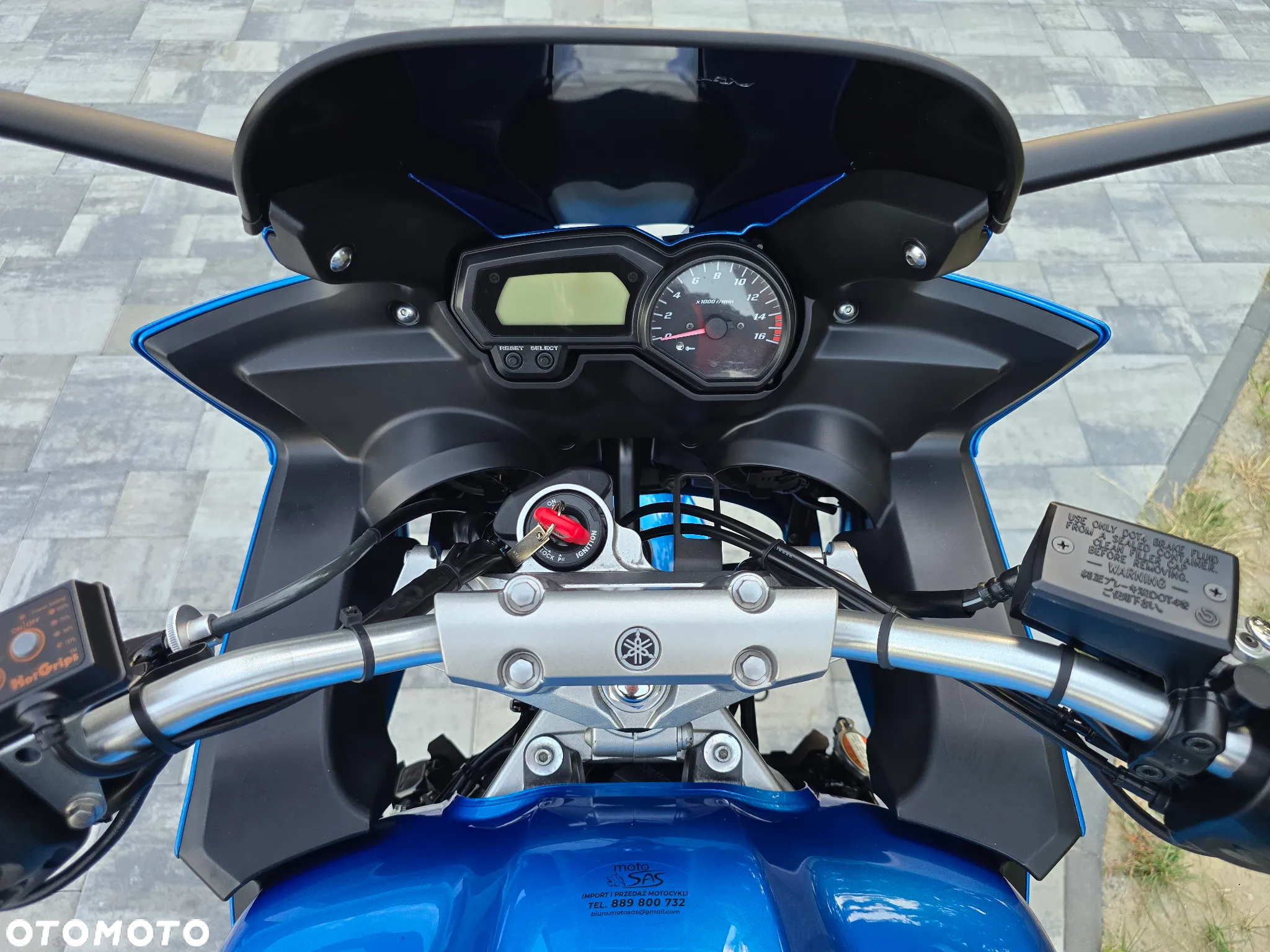 Yamaha FZ6 - 7