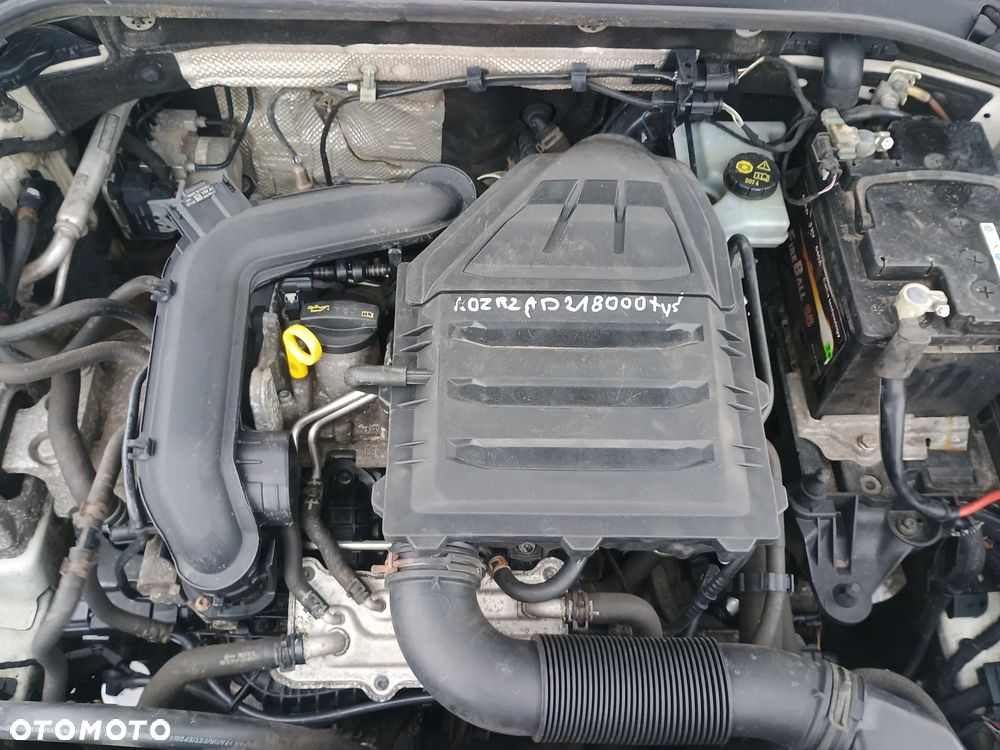 Volkswagen Golf 1.0 TSI - 14