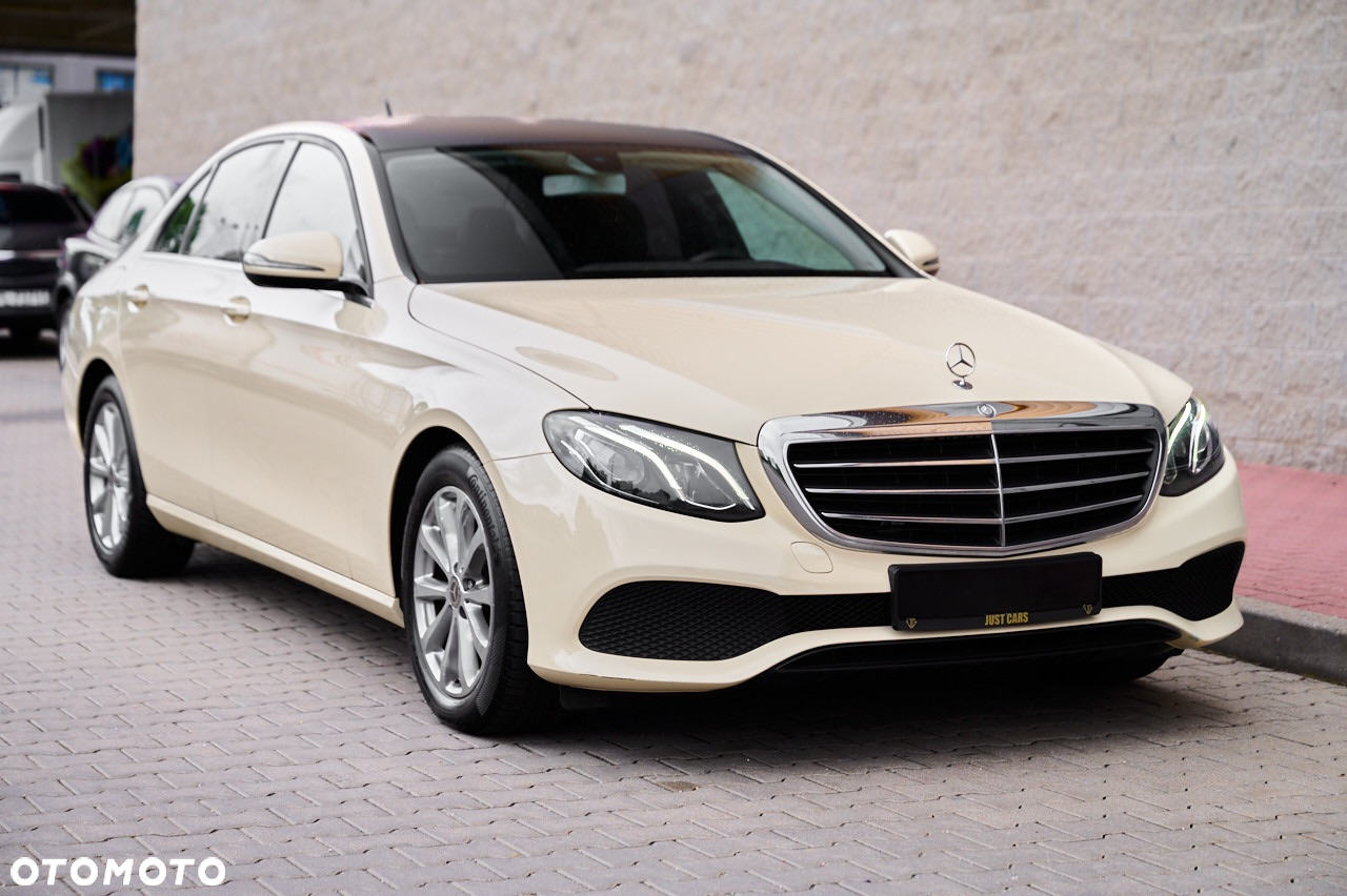 Mercedes-Benz Klasa E 200 d 9G-TRONIC - 16