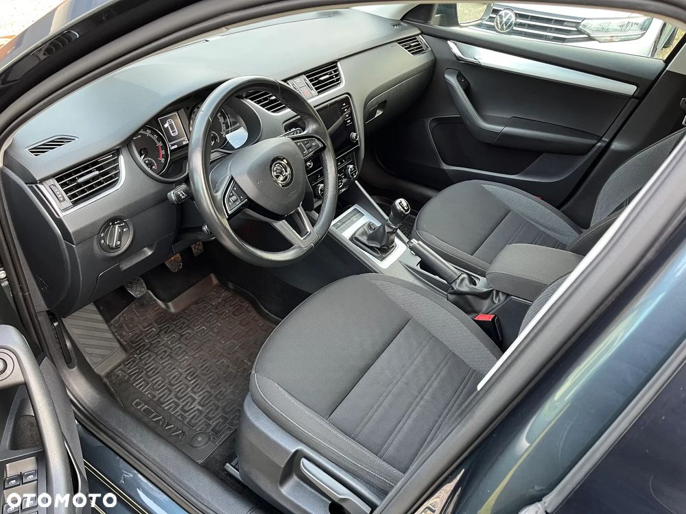 Skoda Octavia 1.6 TDI SCR Ambition - 5