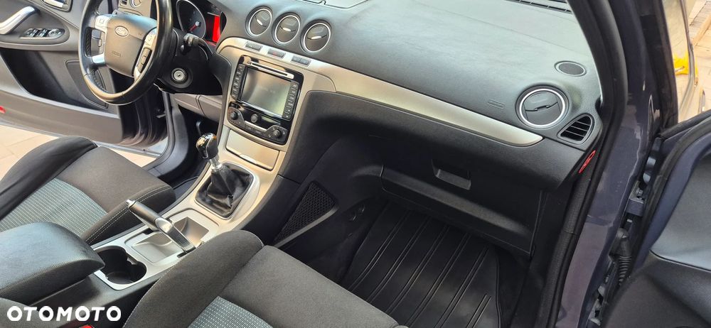 Ford S-Max 2.0 TDCi Trend - 10