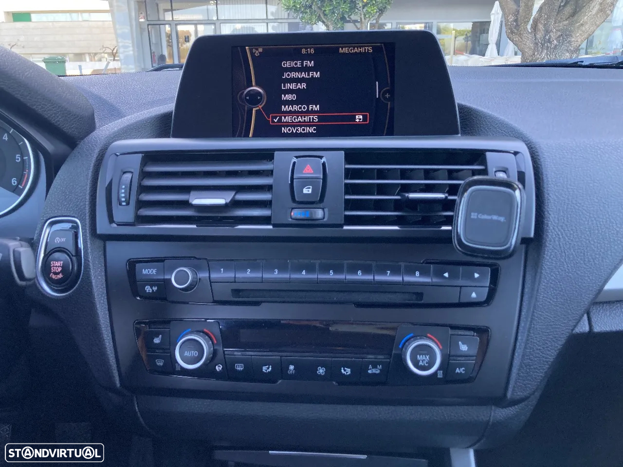 BMW 318 d Navigation - 11