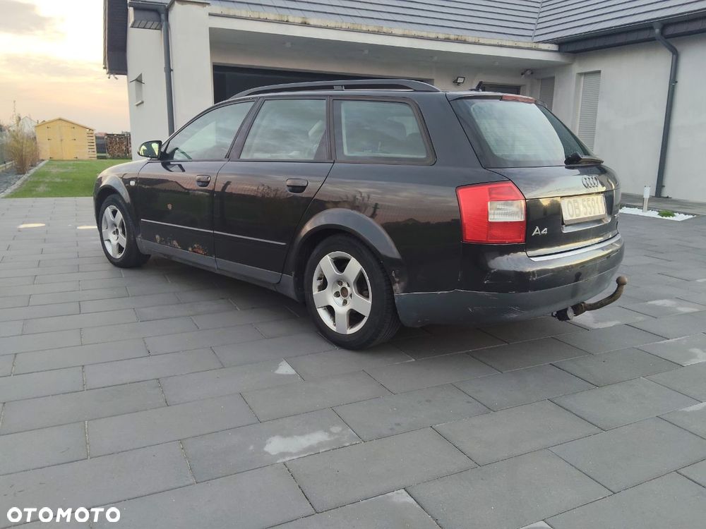 Audi A4 Avant 2003 photo 4