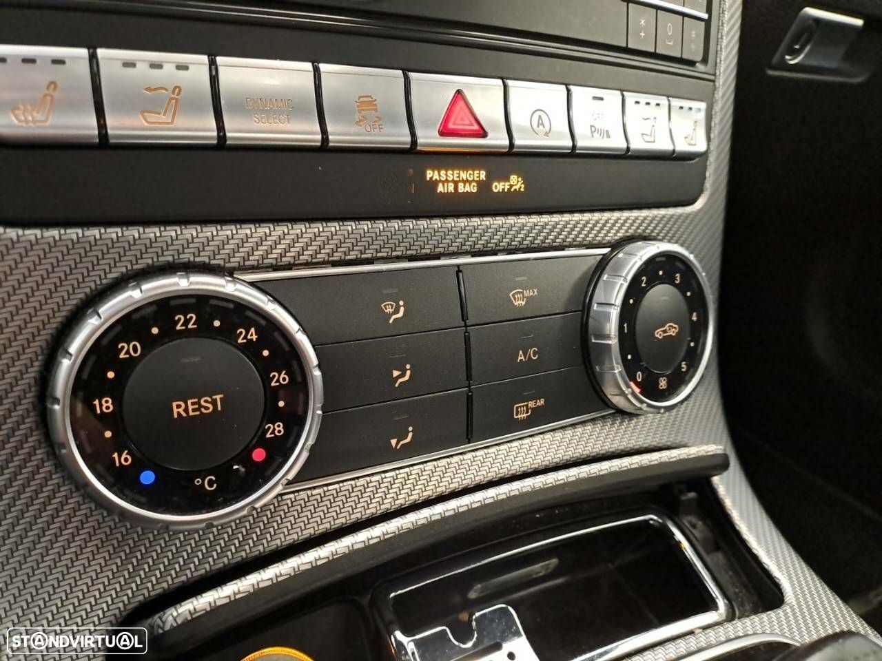 Mercedes-Benz SLC 180 - 22