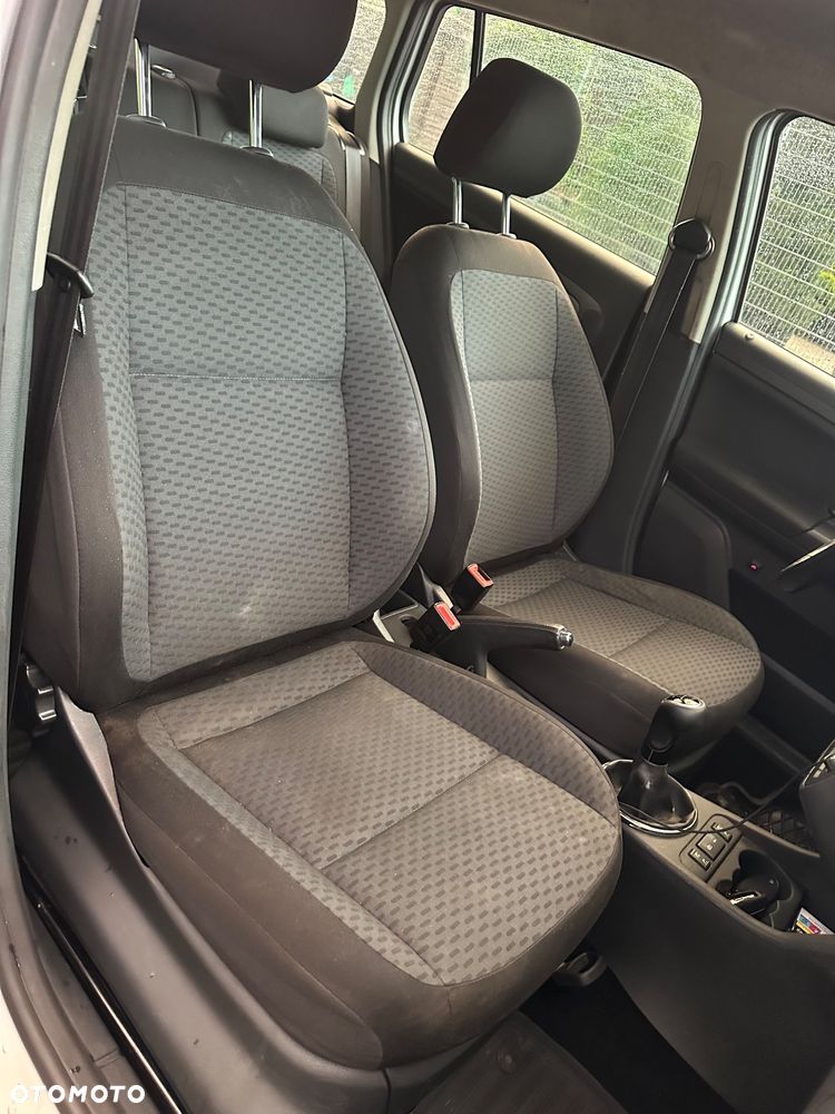 Skoda Fabia 1.6 TDI DPF Comfort - 14