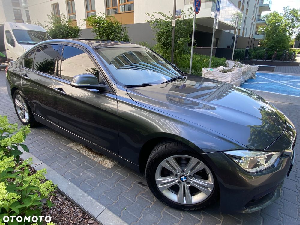 BMW Seria 3 328i Sport Line - 4