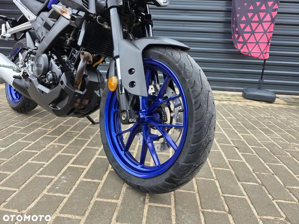 Yamaha MT - 22