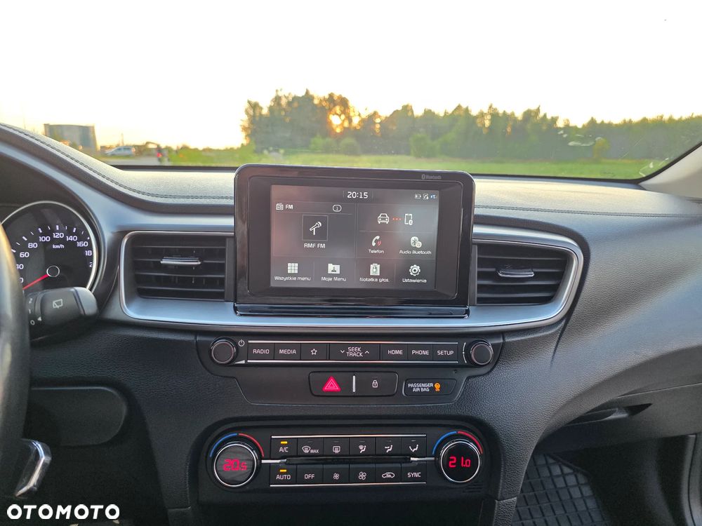 Kia Ceed 1.4 T-GDI L - 12