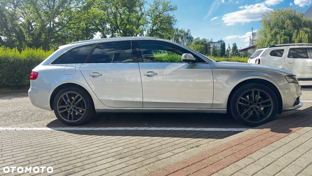 Audi A4 Avant 2.0 TDI - 1