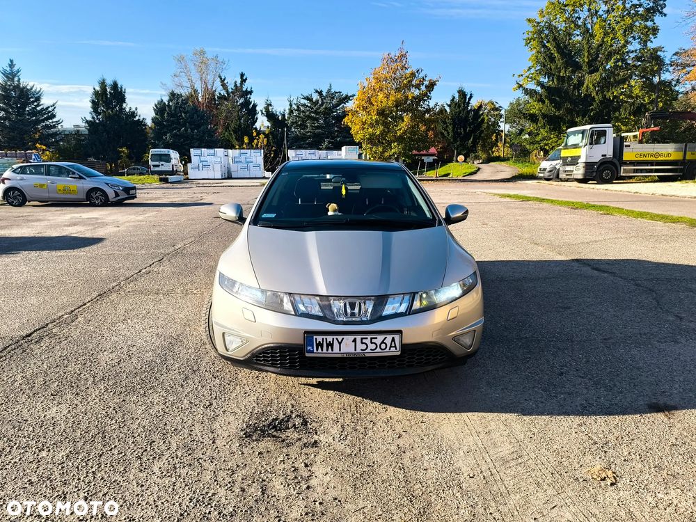 Honda Civic 1.8 Executive - 6