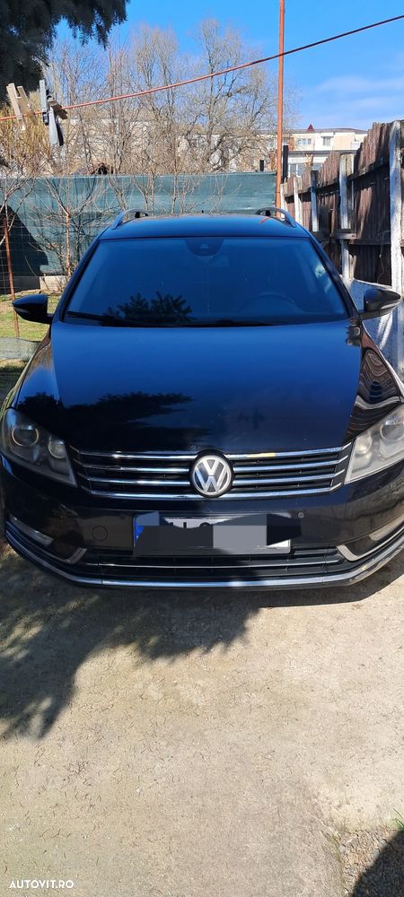 Volkswagen Passat 2.0 TDI Blue TDI DSG Comfortline - 4