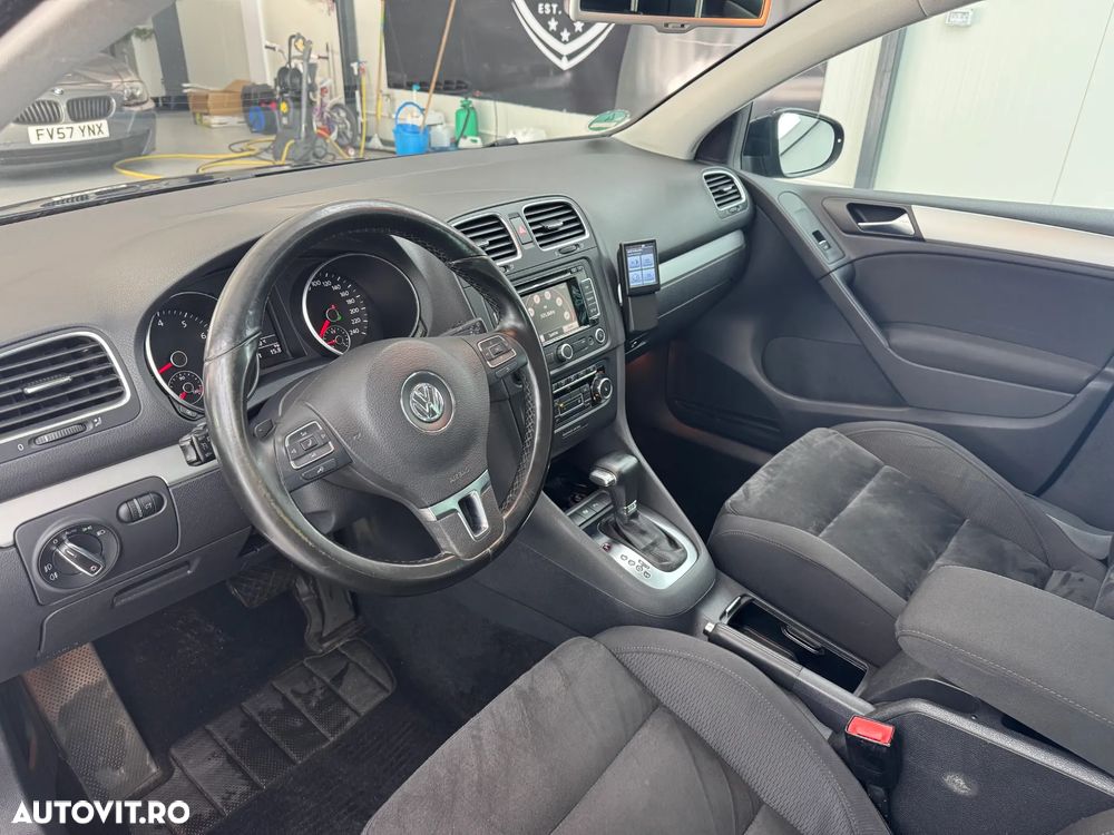 Volkswagen Golf 1.4 TSI DSG Individual - 21
