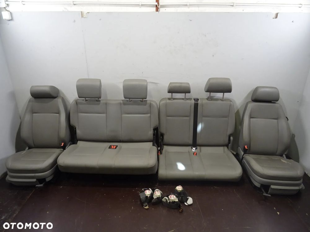 VW CADDY III 03-10 1.9 TDI KANAPA FOTEL FOTELE PASY - 1