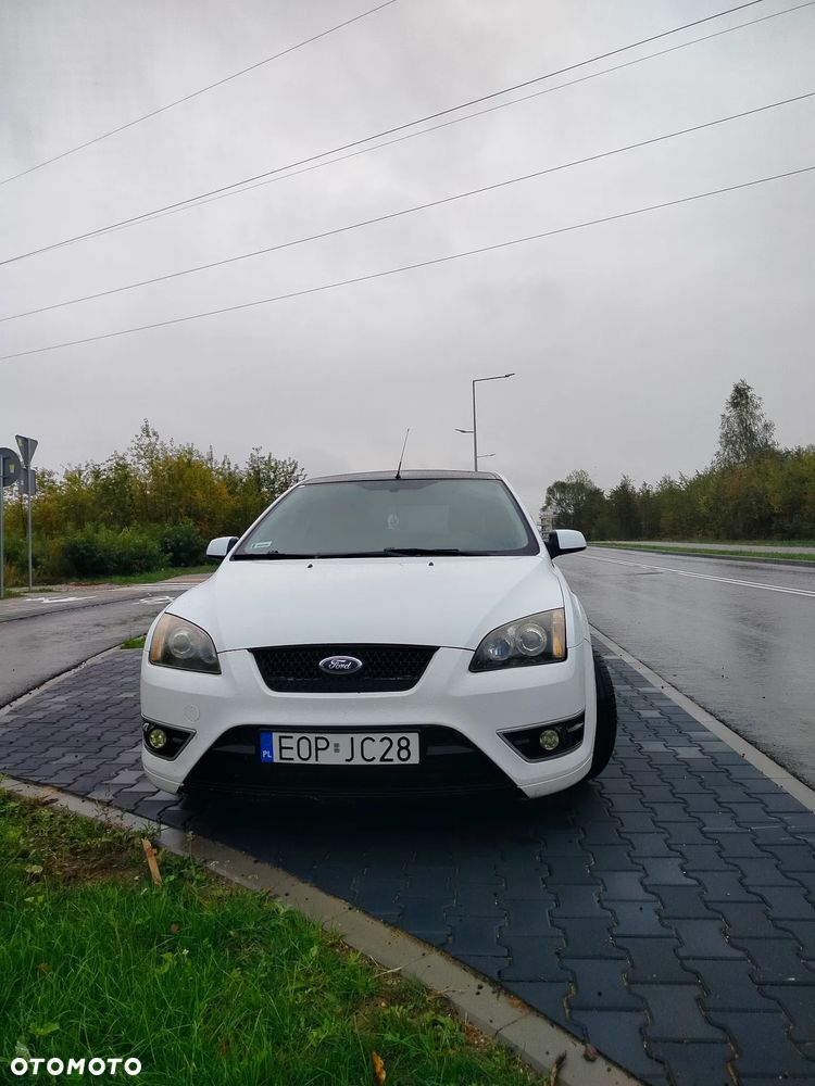Ford Focus 1.6 TDCi Ambiente - 6