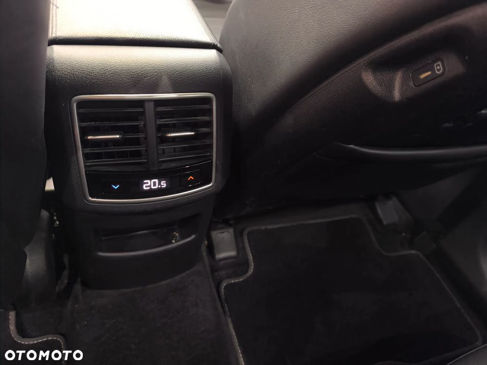 Kia Sportage - 11