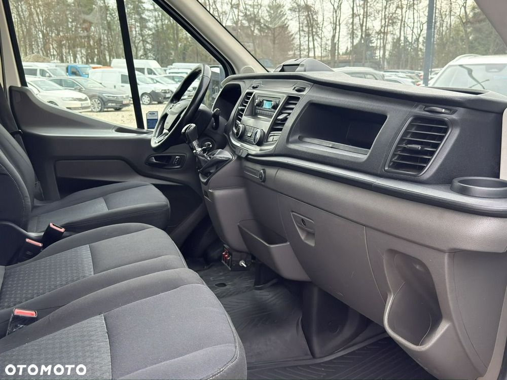Ford Transit - 15