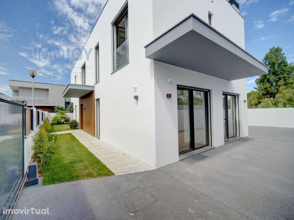 Moradia Isolada Nova com Piscina no Cobre - Grande imagem: 4/39