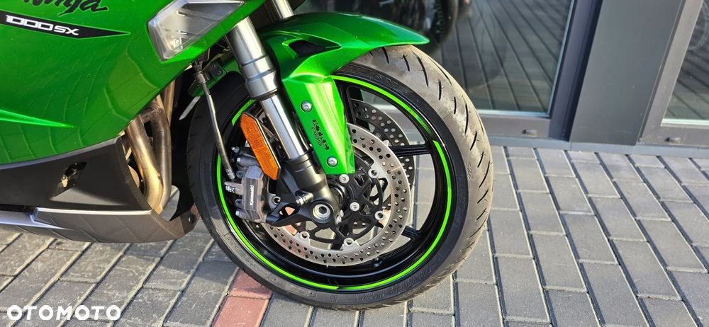 Kawasaki Ninja 1000 SX - 7