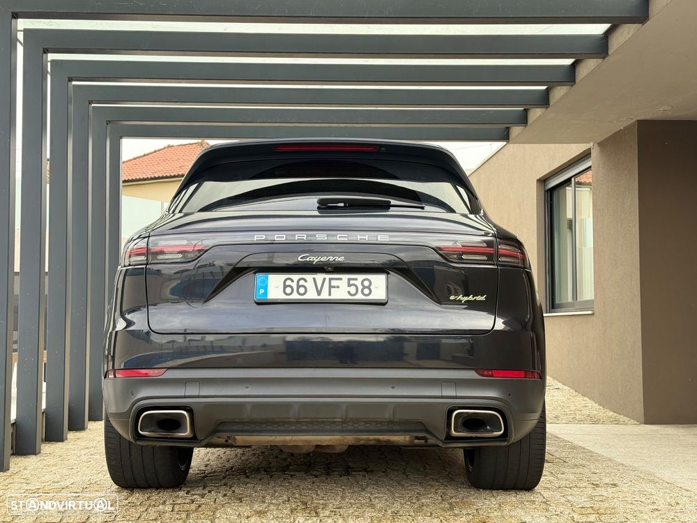 Porsche Cayenne E-Hybrid - 5