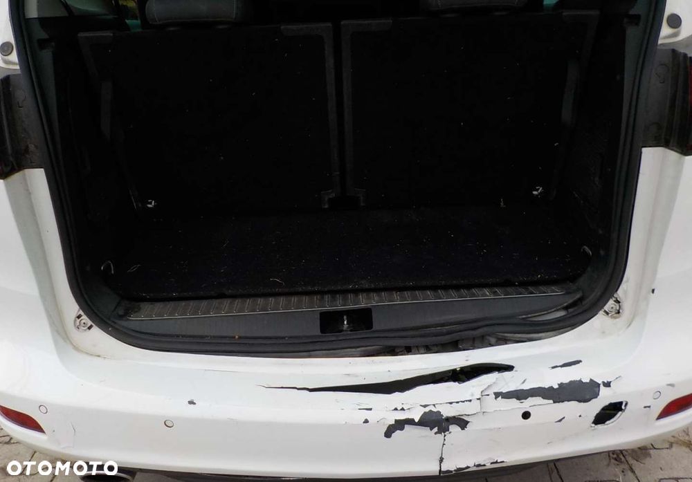 Opel Zafira - 12