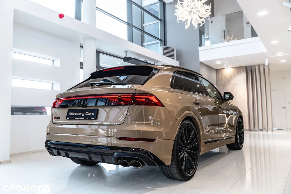 Audi SQ8 - 10