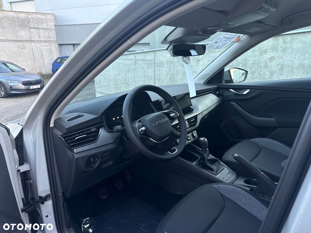 Skoda Scala 1.0 TSI Essence - 18