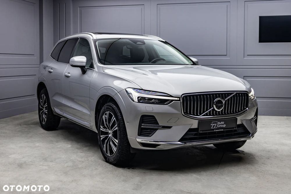 Volvo XC 60 T6 Plug-In Hybrid AWD Plus Bright - 3
