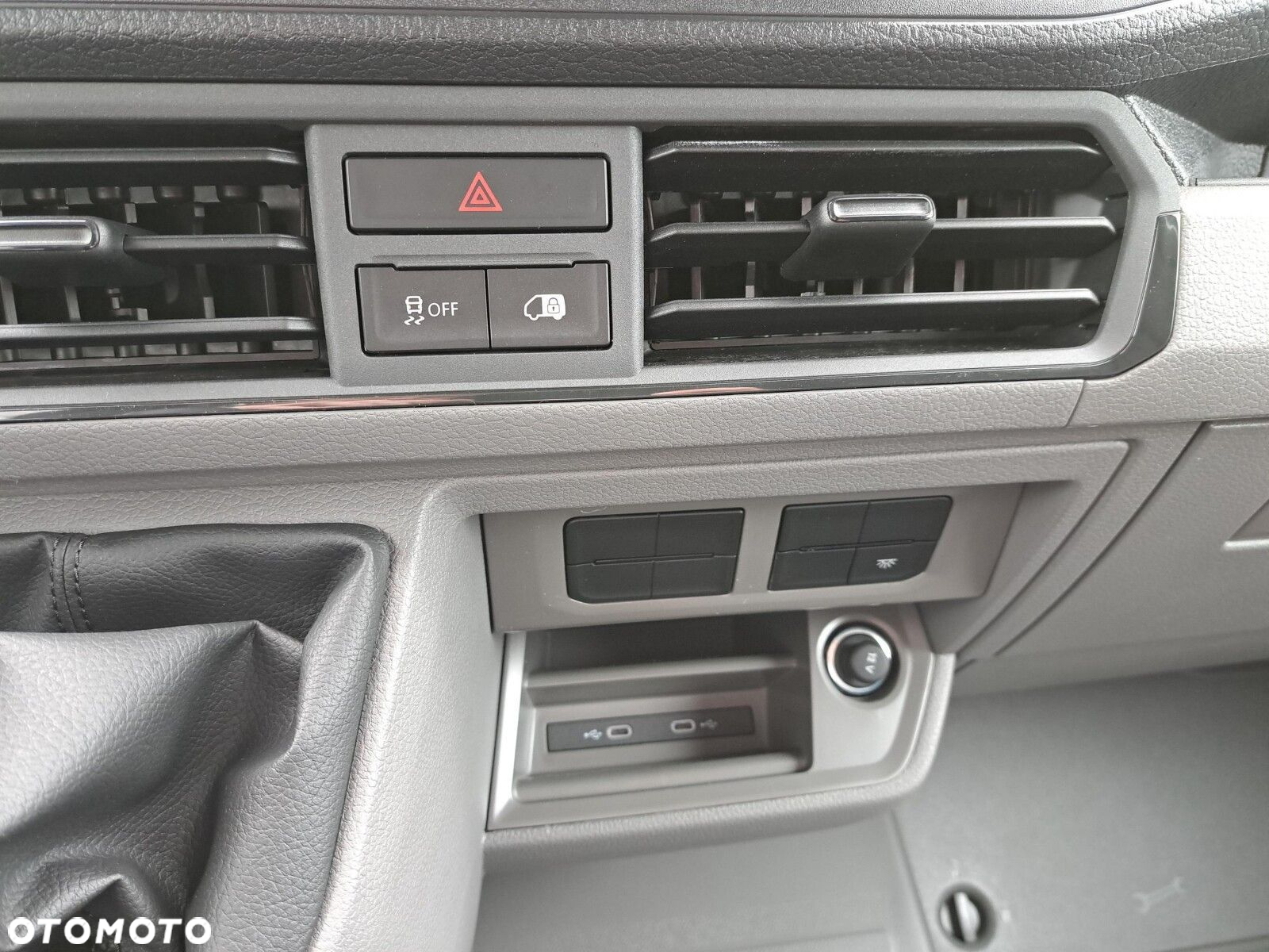 Volkswagen Crafter 35 furgon wysoki dach, 2,0 TDI 177KM, przedni, 6-bieg manualna 3640 mm, Euro 6 - 20